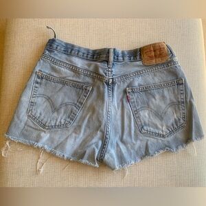Vintage 90s Levi’s Denim Cut Off Shorts Sz 32